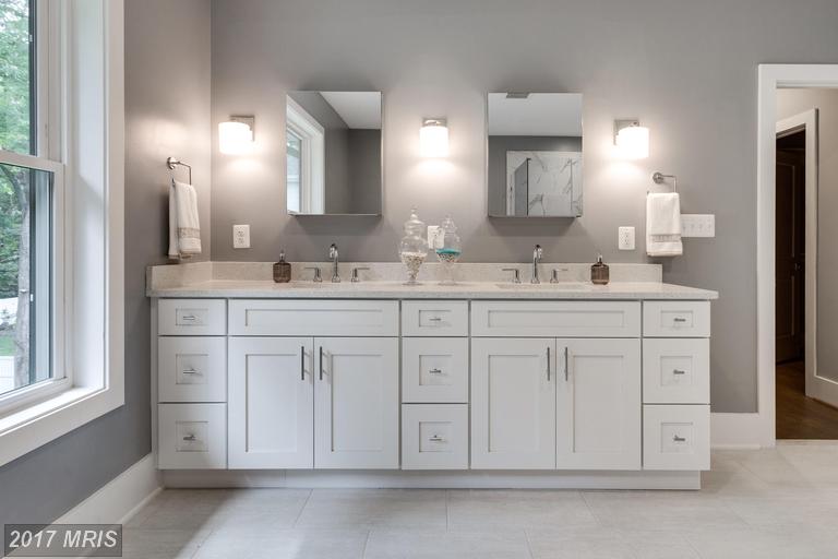 Master Bath vanities